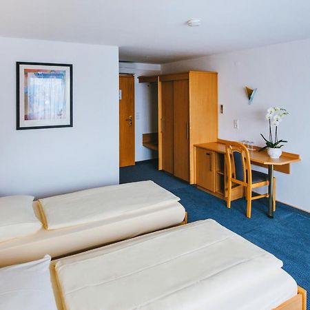 Hotel Central Вайль-на-Рейне Экстерьер фото