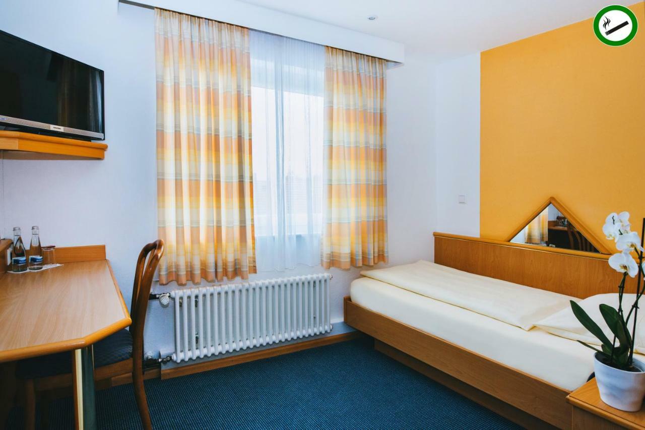 Hotel Central Вайль-на-Рейне Экстерьер фото